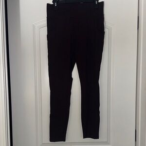 Lou & Grey Dark Leggings